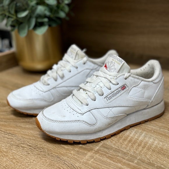 REEBOK Classic Leather Shoes | Women’s Size 6 - Picture 2 of 7